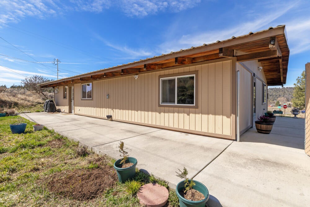 4811 Wocus Road Klamath Falls, OR 97601 - Photo 31 of 44 4811WocusRd-35