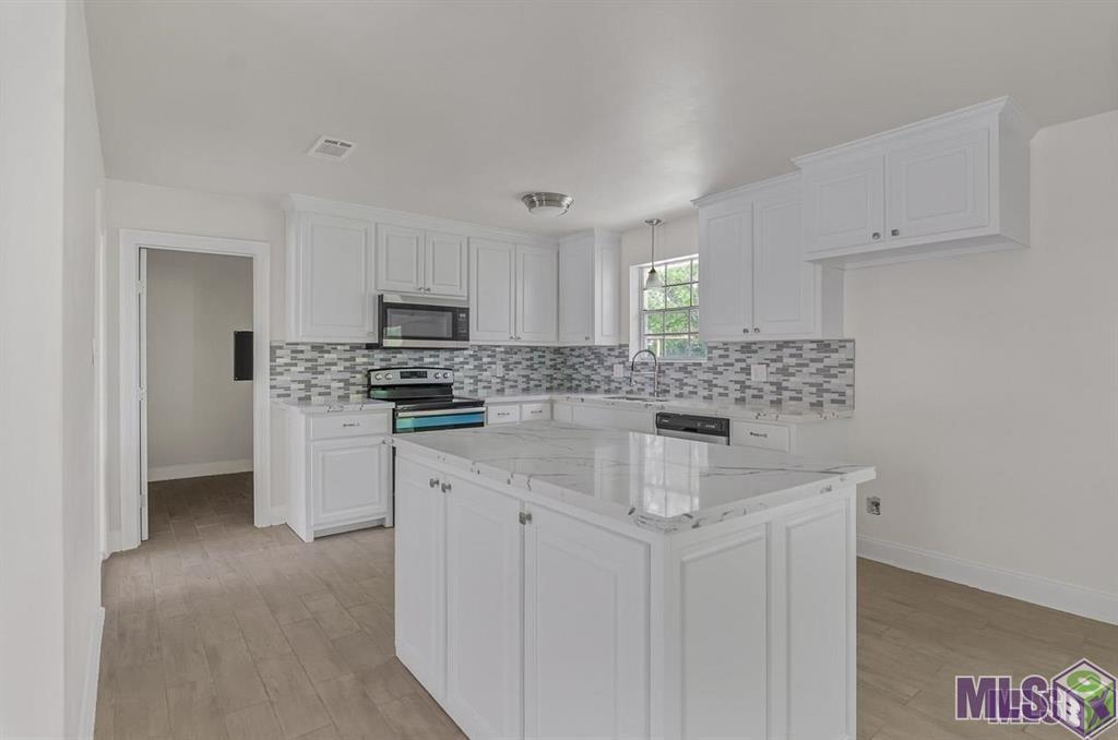 11767 Willow Oak Avenue Baton Rouge, LA 70815 - Photo 3 of 9