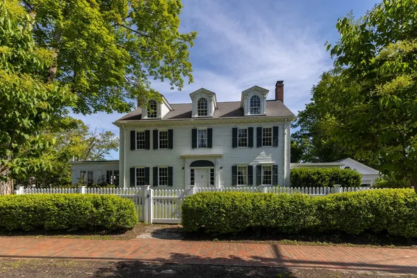 $1,187,000 | 79 Silver Street, Dover, NH 03820