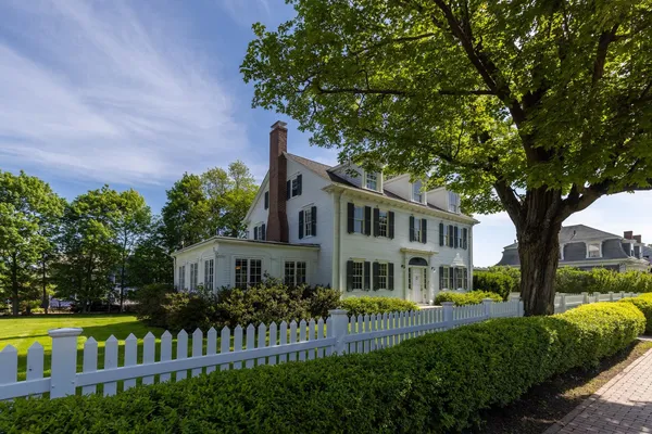 $1,187,000 | 79 Silver Street, Dover, NH 03820