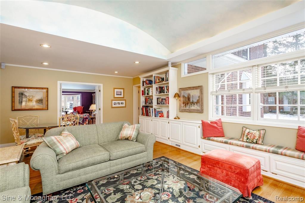 1009 Audubon Road Grosse Pointe Park, MI 48230 - Photo 15 of 69