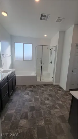 $2,500 | 1121 Cliff Castle Avenue, North Las Vegas, NV 89081