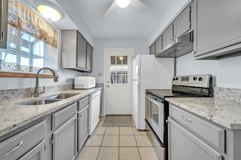 2111 East Belt Line Road, Unit 104C Richardson, TX 75081 - Photo 3 of 18