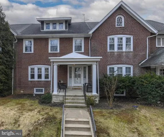 $290,000 | 924 Franklin Street, Wyomissing, PA 19610