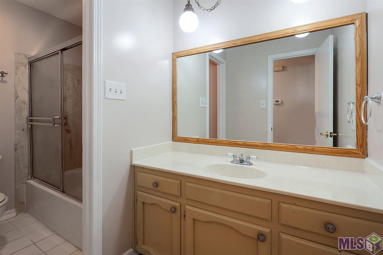 1809 Stonegate Court Baton Rouge, LA 70815 - Photo 10 of 14
