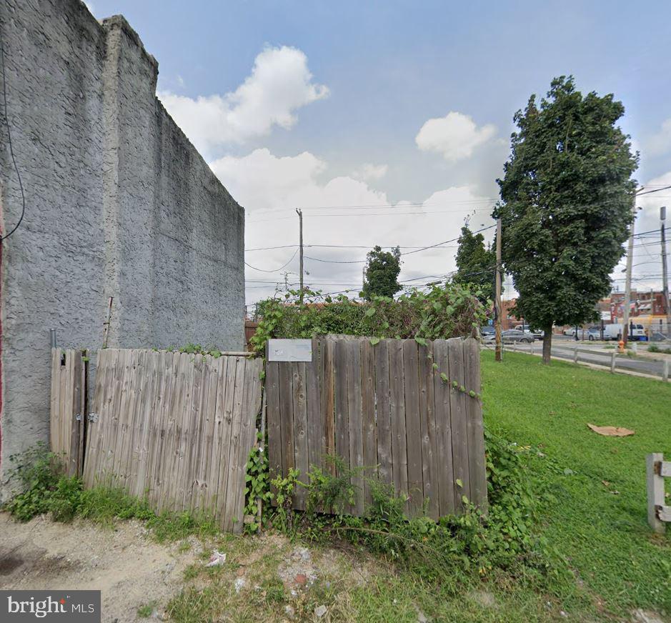 217 West Hazzard Street Philadelphia, PA 19133 - Photo 1 of 1