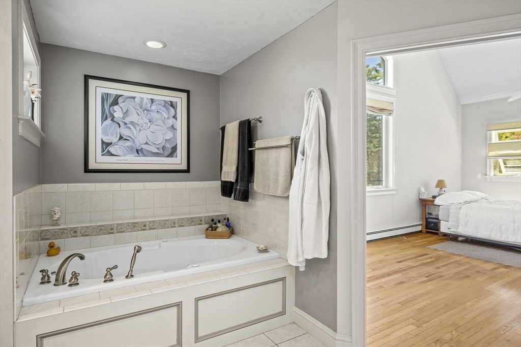 3 Christopher Lane Hanson, MA 02341 - Photo 17 of 33