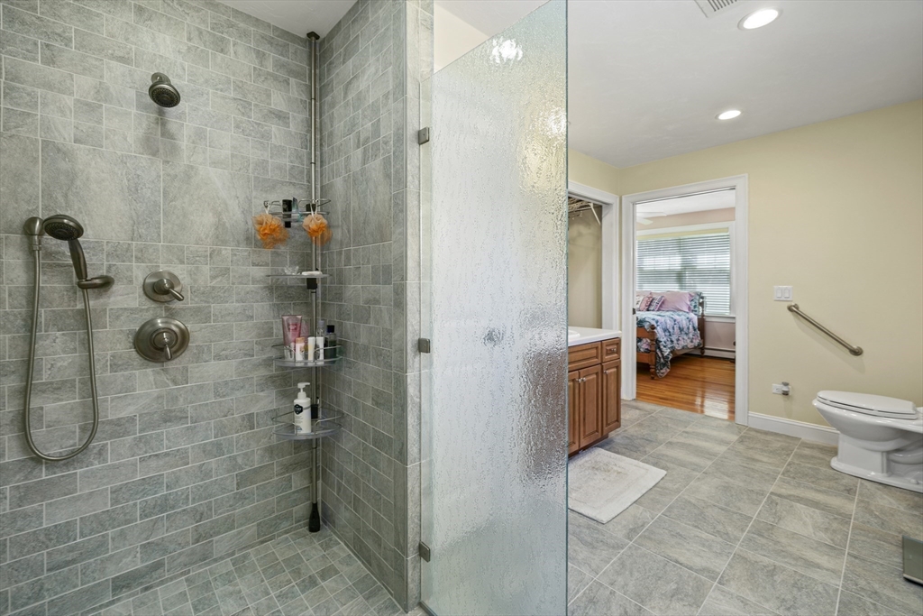 3 Christopher Lane Hanson, MA 02341 - Photo 22 of 33