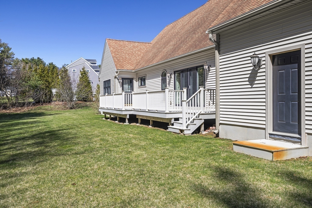 3 Christopher Lane Hanson, MA 02341 - Photo 29 of 33