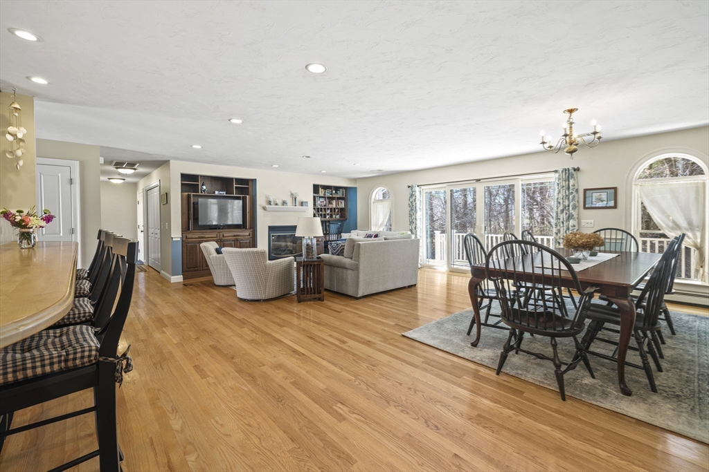 3 Christopher Lane Hanson, MA 02341 - Photo 9 of 33