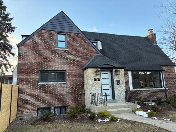 $849,900 | 9001 South Claremont Avenue, Chicago, IL 60643