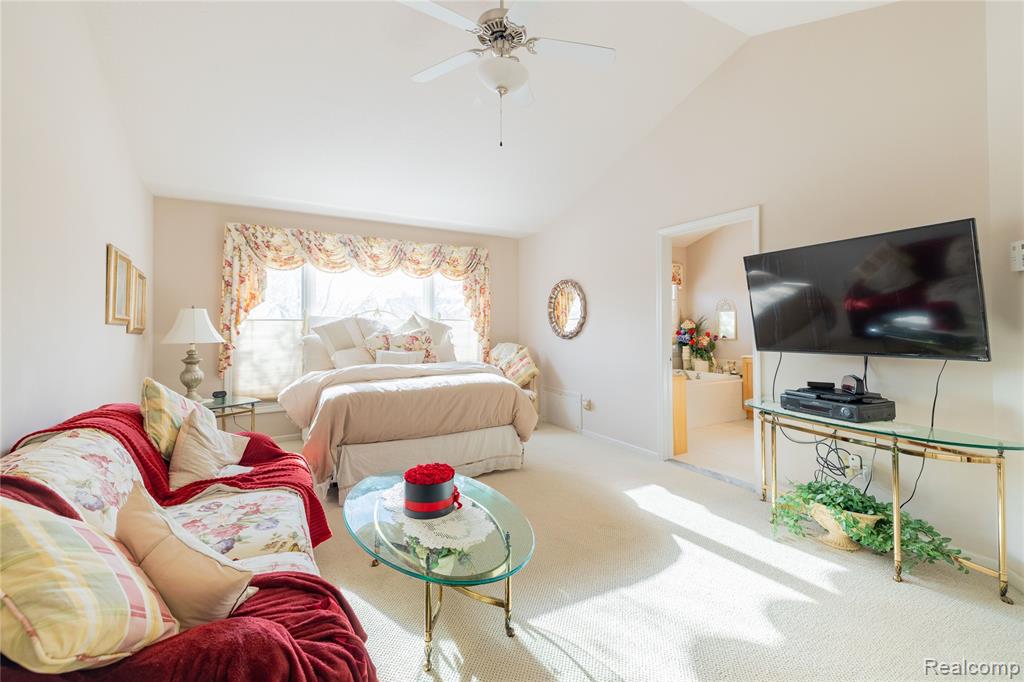 27824 Reo Road Grosse Ile, MI 48138 - Photo 23 of 39 Gallery Image 23