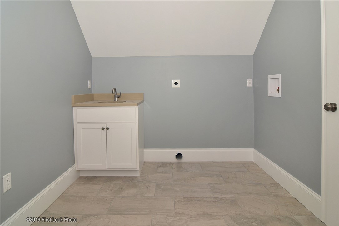 74 Cedar Forest Road Smithfield, RI 02917 - Photo 30 of 40 Gallery Image 30