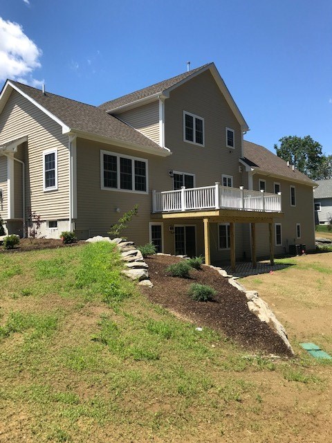 74 Cedar Forest Road Smithfield, RI 02917 - Photo 37 of 40 Gallery Image 37