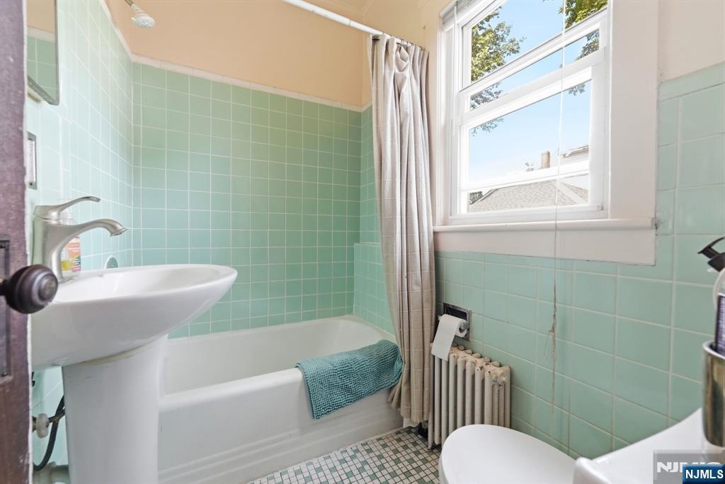 26 Grove Street Rutherford, NJ 07070 - Photo 11 of 41