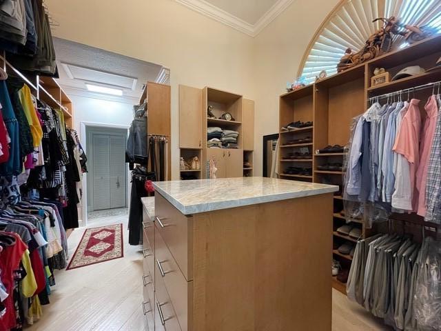 17610 Sealakes Drive Boca Raton, FL 33498 - Photo 15 of 39 Master walk-in closet