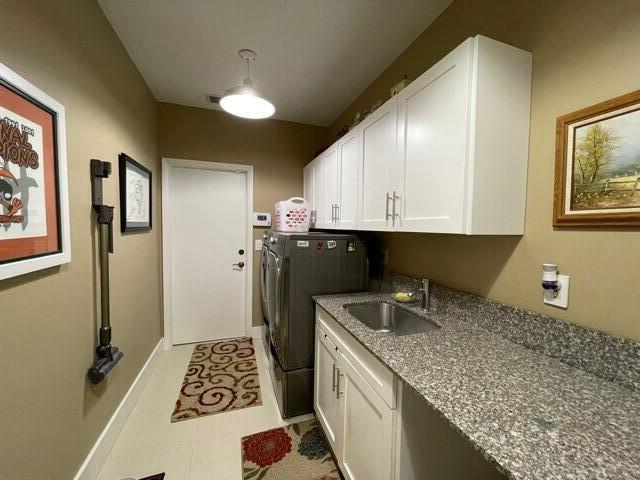 17610 Sealakes Drive Boca Raton, FL 33498 - Photo 26 of 39 Laundry Room