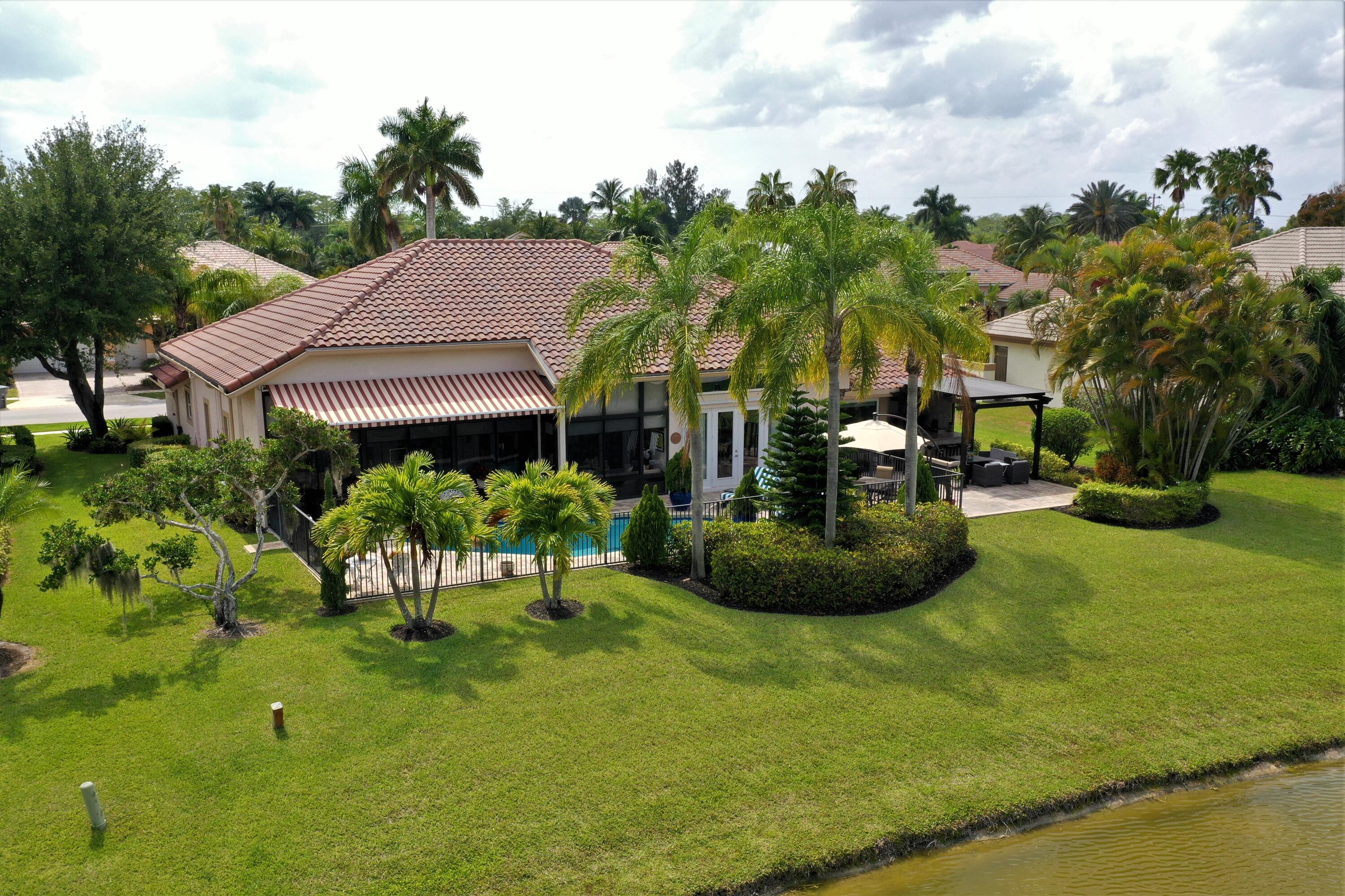 17610 Sealakes Drive Boca Raton, FL 33498 - Photo 3 of 39 Beautiful outdoor living space