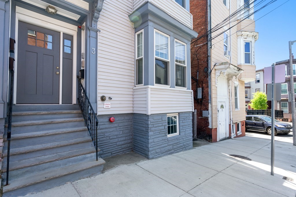 3 Monmouth Street, Unit 2 Boston, MA 02128 - Photo 15 of 15