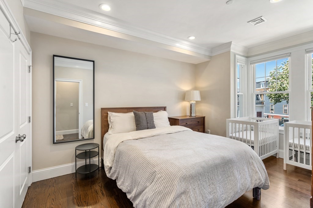 3 Monmouth Street, Unit 2 Boston, MA 02128 - Photo 9 of 15