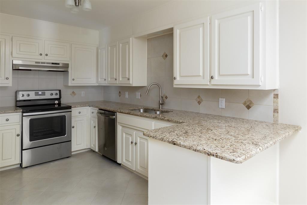 5201 Ledgestone Drive Fort Worth, TX 76132 - Photo 5 of 9