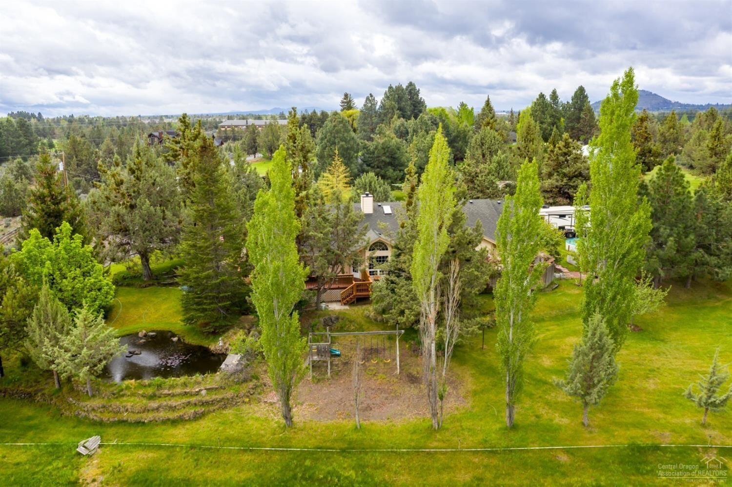 21225 Garcia Road Bend, OR 97701 - Photo 1 of 27 20200311082716903788000000-o