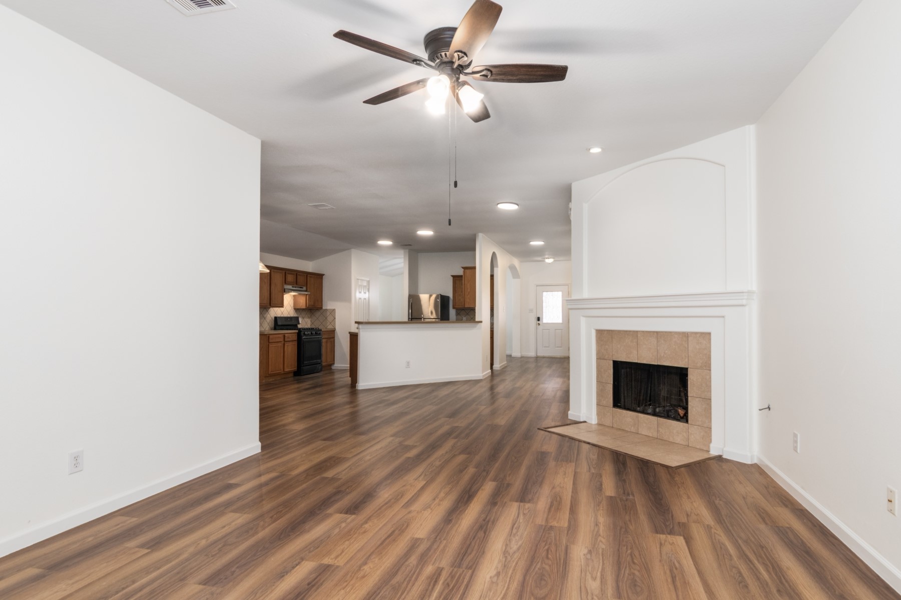 32350 Cross Spring Park Lane Conroe, TX 77385 - Photo 6 of 28