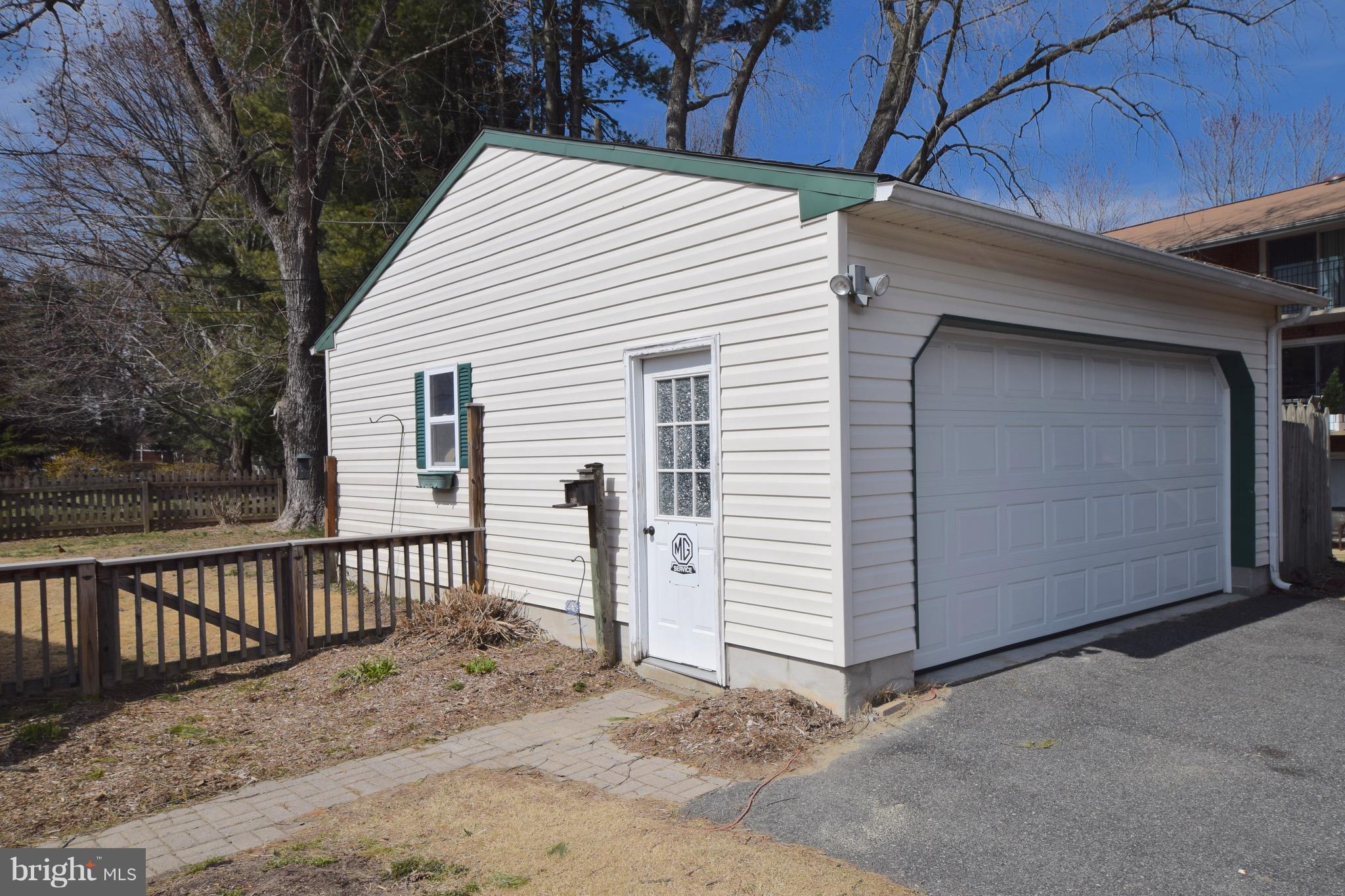 1609 Ross Road Forest Hill, MD 21050 - Photo 3 of 30 Exterior (Rear)