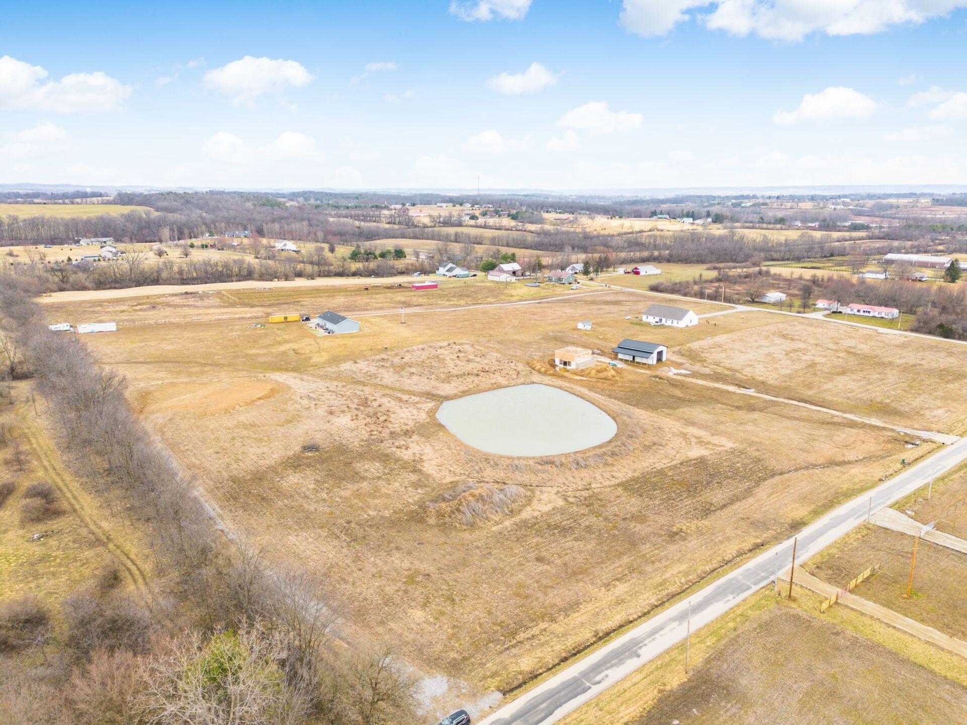 25358 Shoemaker Road Circleville, OH 43113 - Photo 6 of 26 022_ Circleville OH 43113 USA