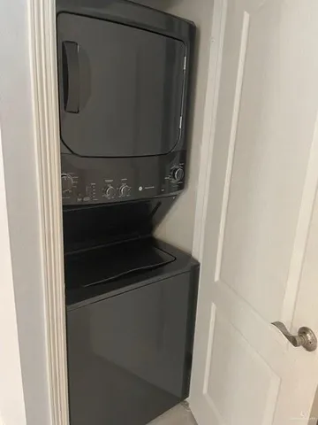 $960 | 818 South Missouri Street, Unit 2, Alton, TX 78573