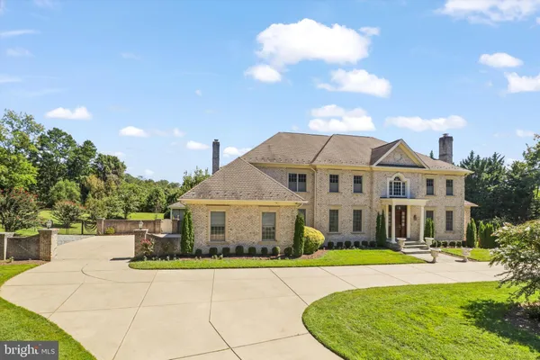 $2,900,000 | 11409 Highland Farm Court, Potomac, MD 20854