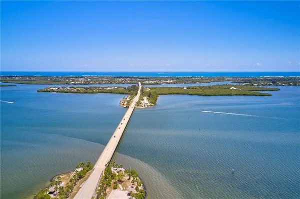 $675,000 | 8372 Beagle Terrace, Vero Beach, FL 32967