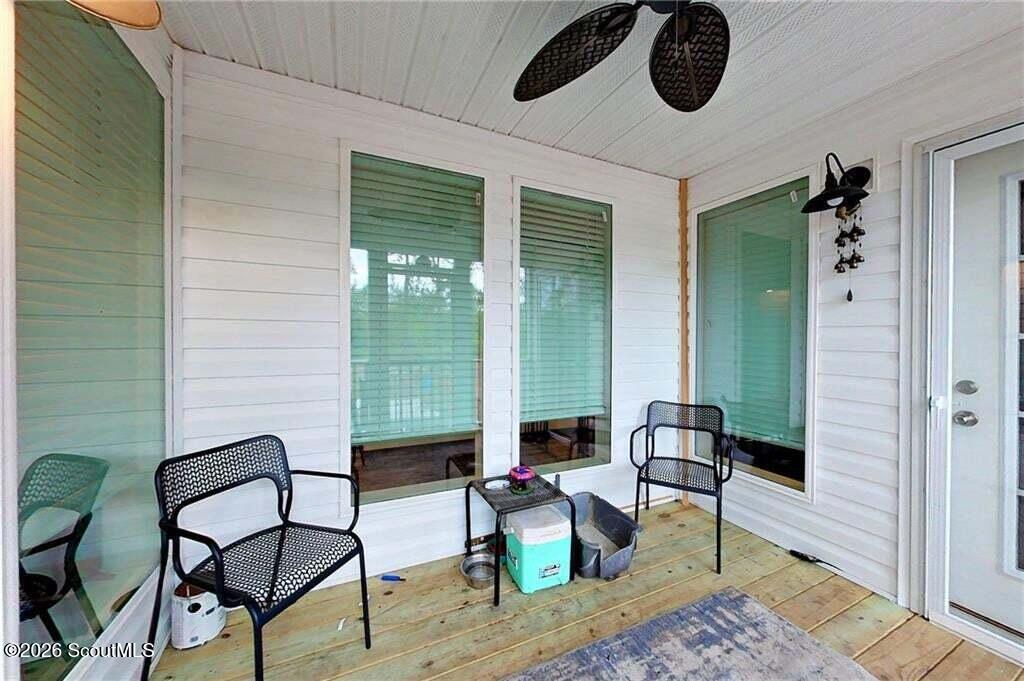2101 Albert Gibson Road Hortense, GA 31543 - Photo 13 of 39 Back Porch nook