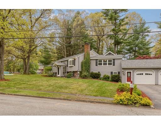 37 Governor Fuller Road Billerica, MA 01821 - Photo 3 of 27 front view of a house with a yard