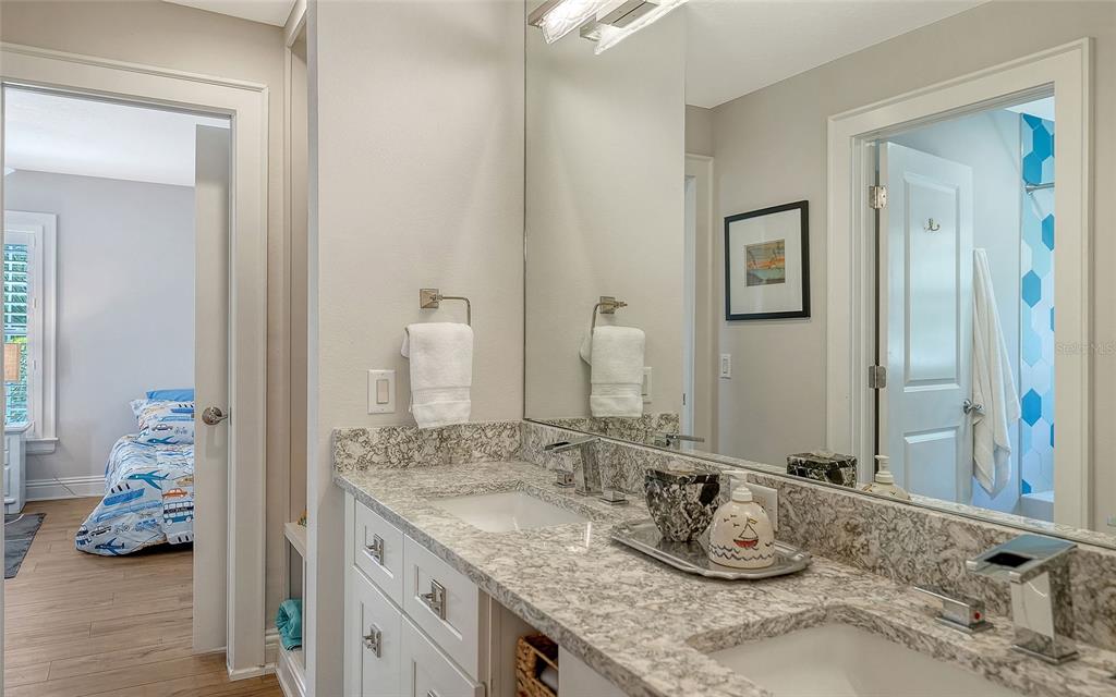 1775 Stapleton Street Sarasota, FL 34239 - Photo 27 of 54