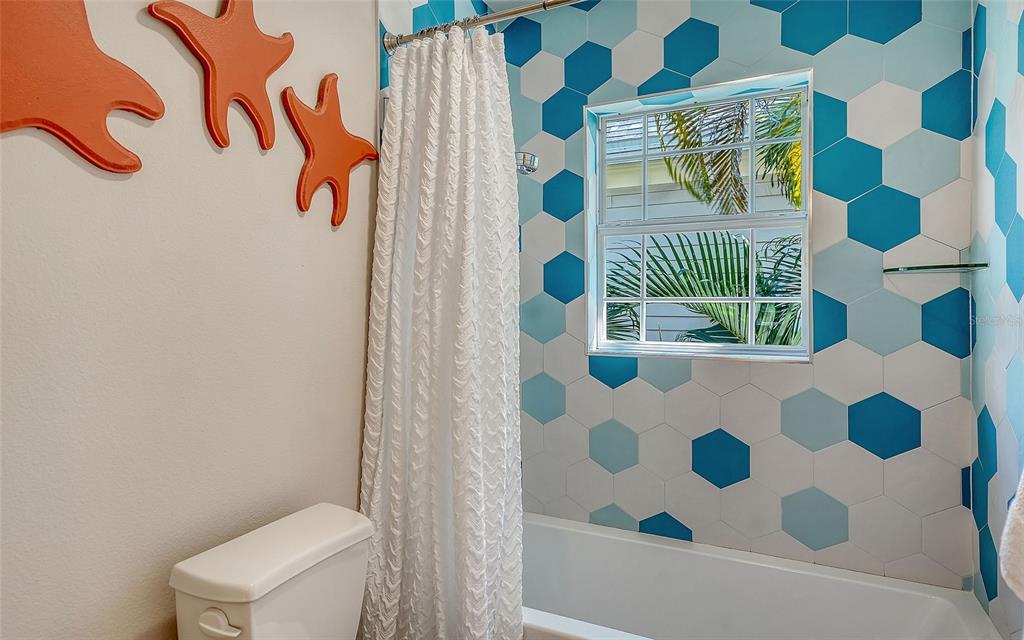 1775 Stapleton Street Sarasota, FL 34239 - Photo 28 of 54