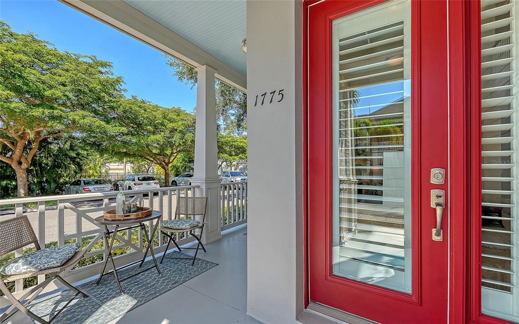 1775 Stapleton Street Sarasota, FL 34239 - Photo 7 of 54