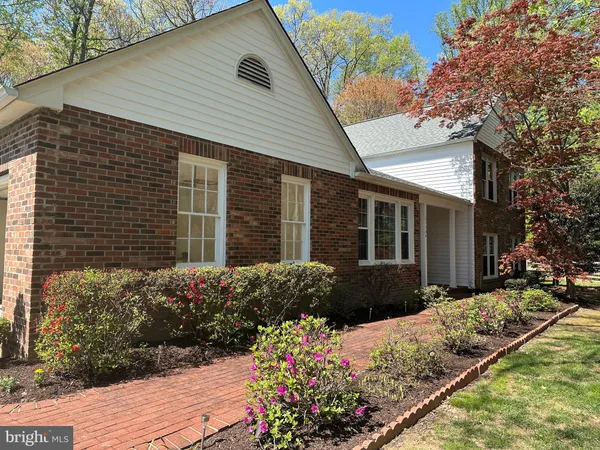 $1,159,000 | 11104 Loran Road, Great Falls, VA 22066