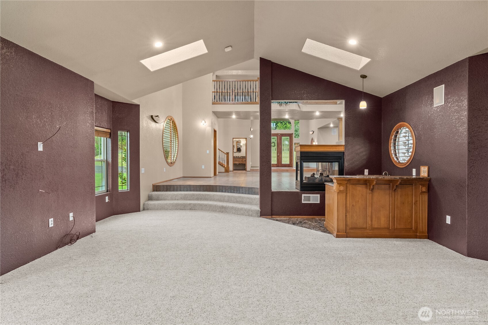 100 9th Street South Montesano, WA 98563 - Photo 13 of 40 a view of a room with kitchen and living room