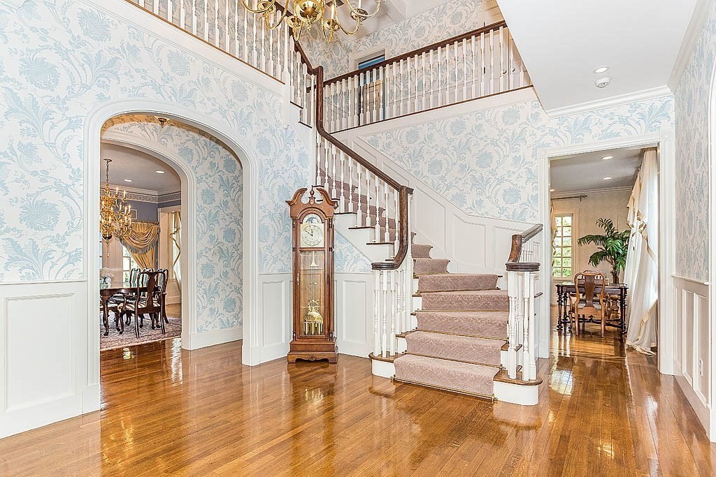 945 Brush Hill Road Milton, MA 02186 - Photo 7 of 42 Gallery Image 7