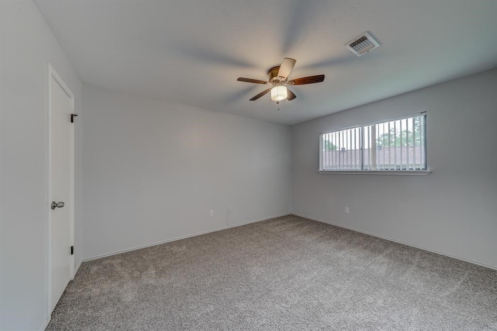 78 Brookflower Road The Woodlands, TX 77380 - Photo 7 of 21
