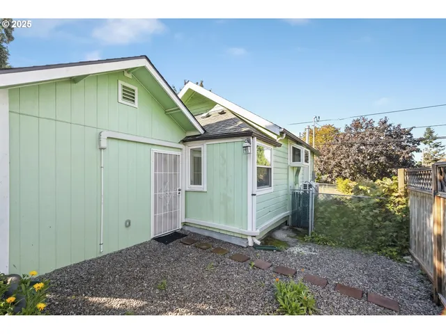 $499,999 | 5050 Northeast 91st Avenue, Portland, OR 97220