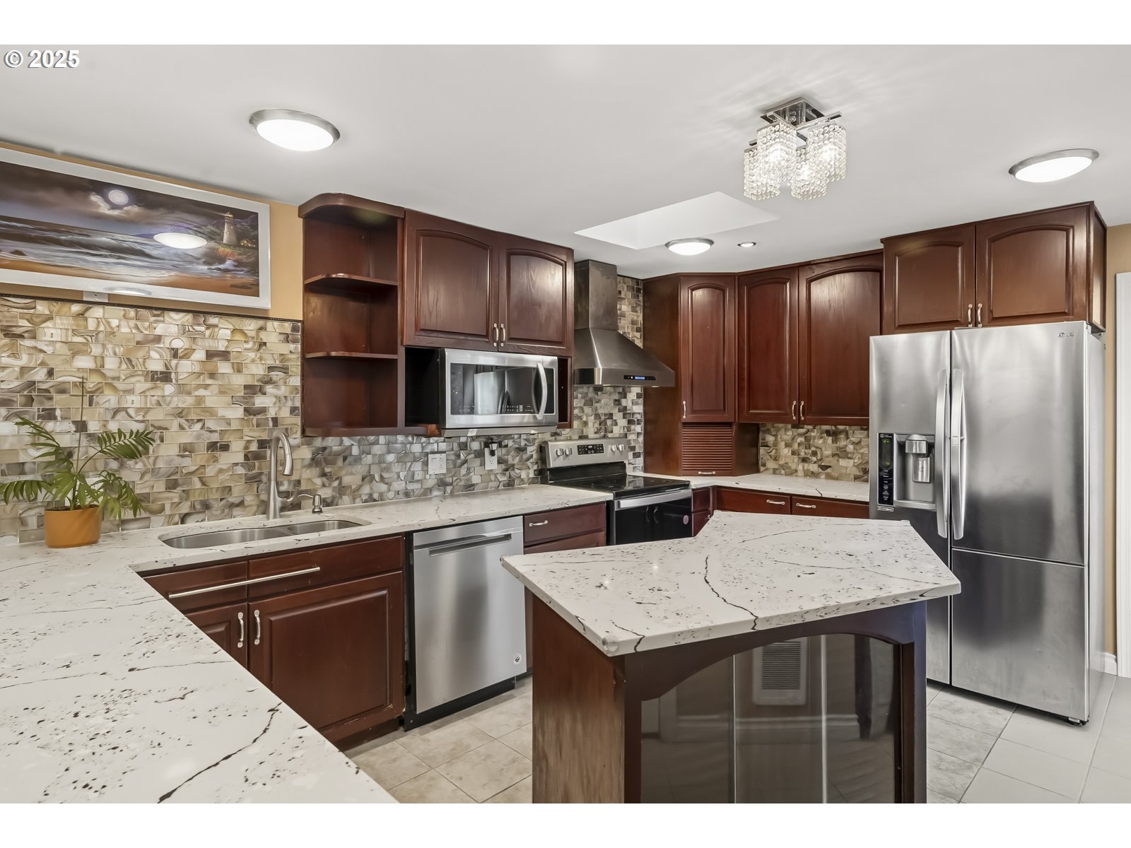 5050 Northeast 91st Avenue Portland, OR 97220 - Photo 7 of 45