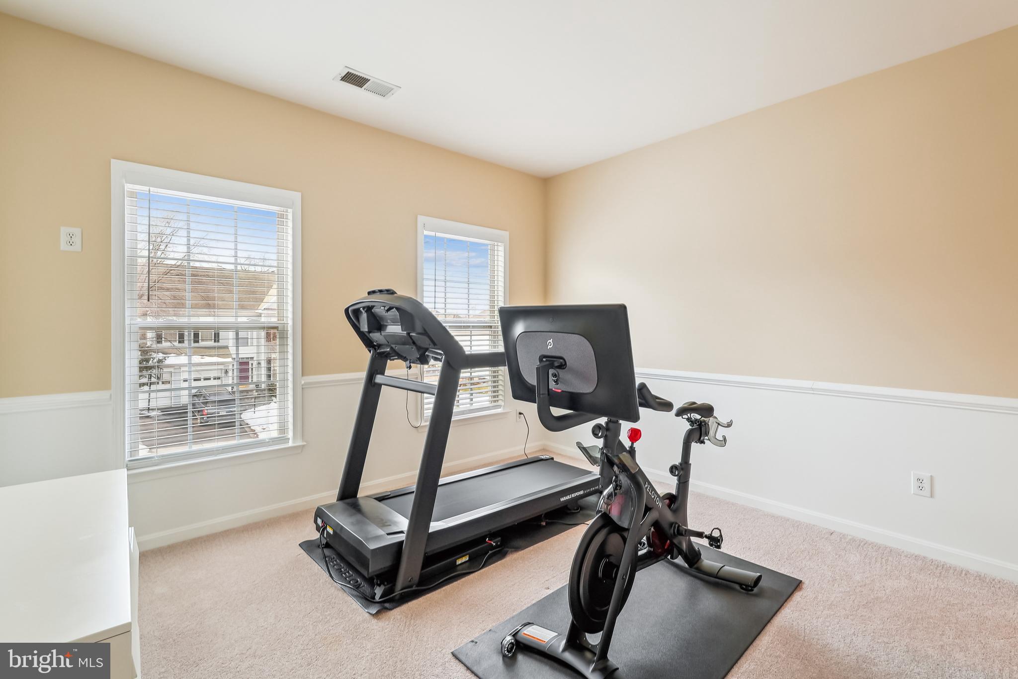 42801 Ridgeway Drive Broadlands, VA 20148 - Photo 38 of 40 a view of a room with gym equipment