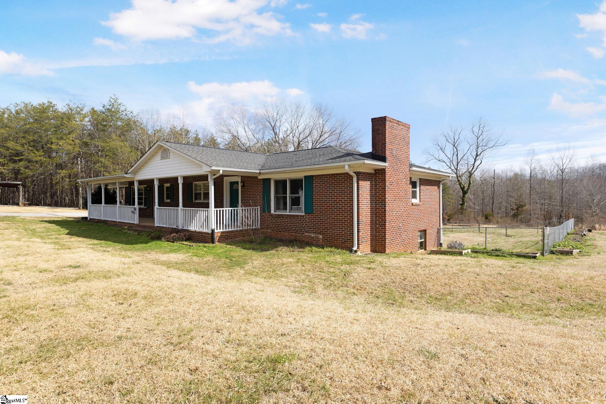 410 Belue Mill Road Landrum, SC 29356 - Photo 3 of 30