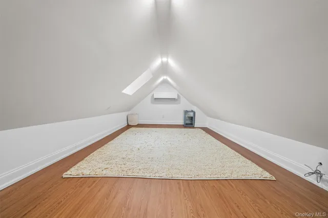 $1,395,000 | 20 Whistler Road, Scarsdale, NY 10583