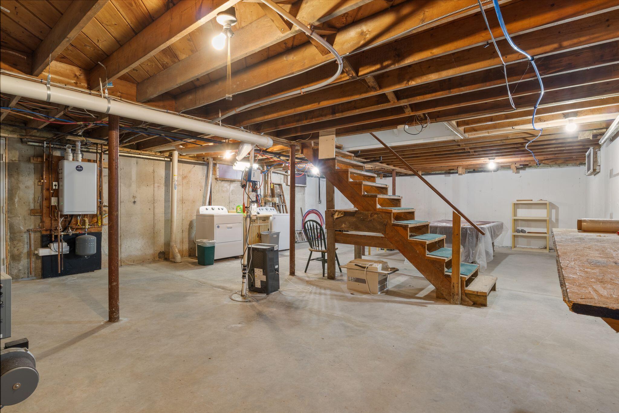 37 Pilgrim Road Standish, ME 04084 - Photo 18 of 25