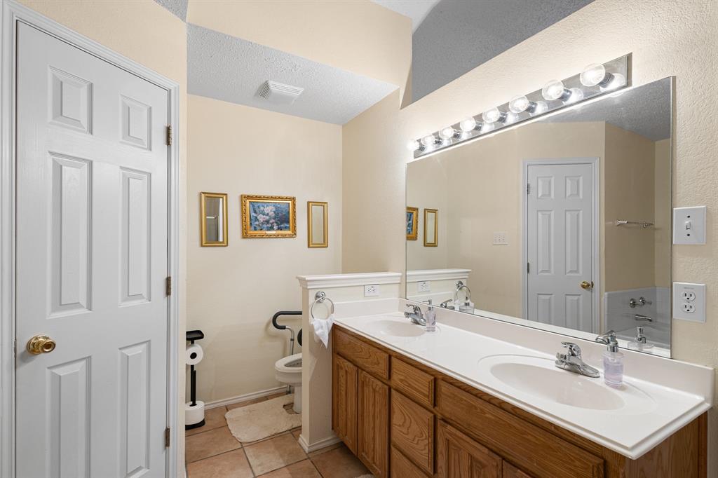 620 Troxell Boulevard Rhome, TX 76078 - Photo 14 of 23