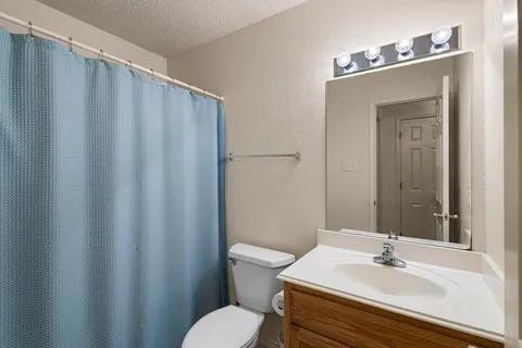 $237,000 | 620 Troxell Boulevard, Rhome, TX 76078