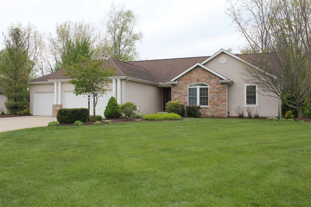 37 South Hunters Ridge Warsaw, IN 46582 - Photo 1 of 35 Gallery Image 1